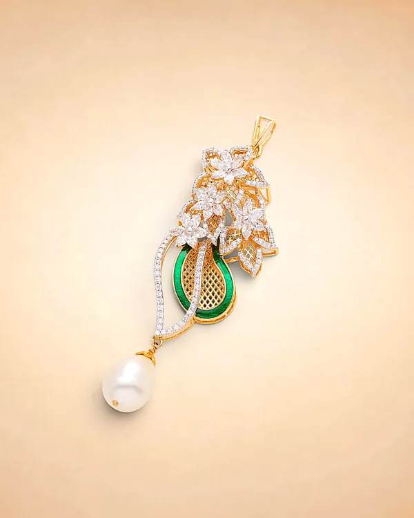 Garden Bloom Diamond & Pearl Pendant