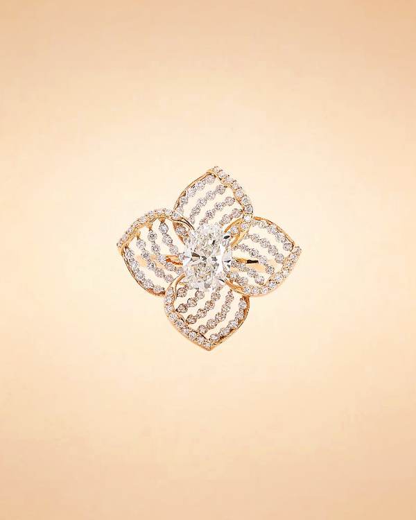Elysian Bloom Oval Diamond Ring